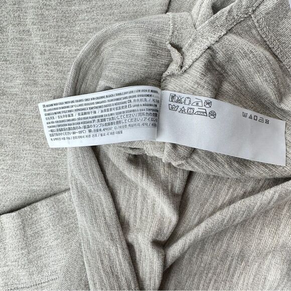 Hollister Textured Crewneck Sweater-Large  - Picture 7 of 13